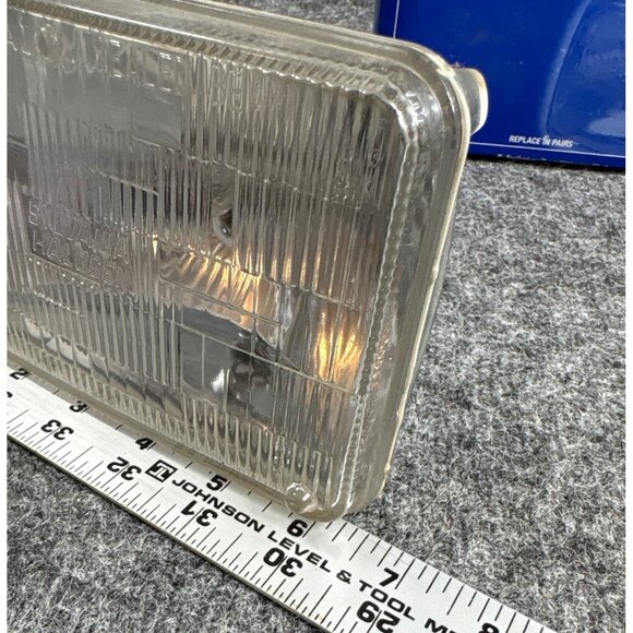 NAPA Sylvania Halogen Sealed Beam H4656 Low Beam Headlight USA 12V - Picture 7 of 9